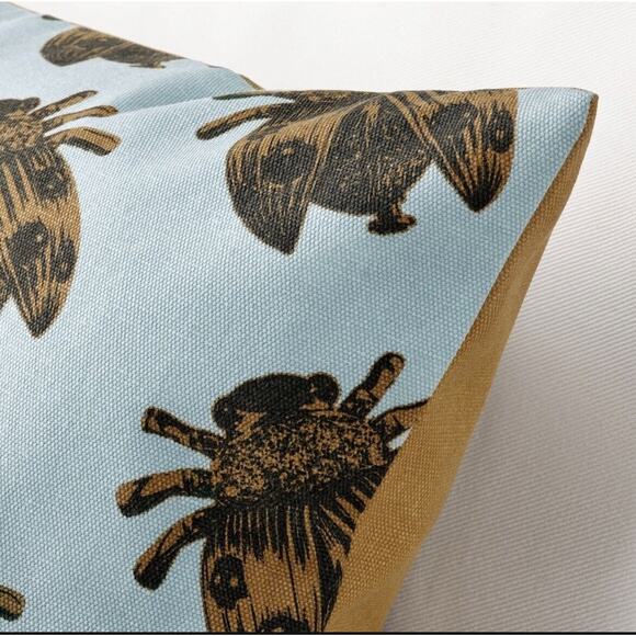 ILEA NÄBBSPINNARE NABBSPINNARE Pillow Cushion Cover, Yellow/Blue (705.429.90)New - Picture 3 of 5